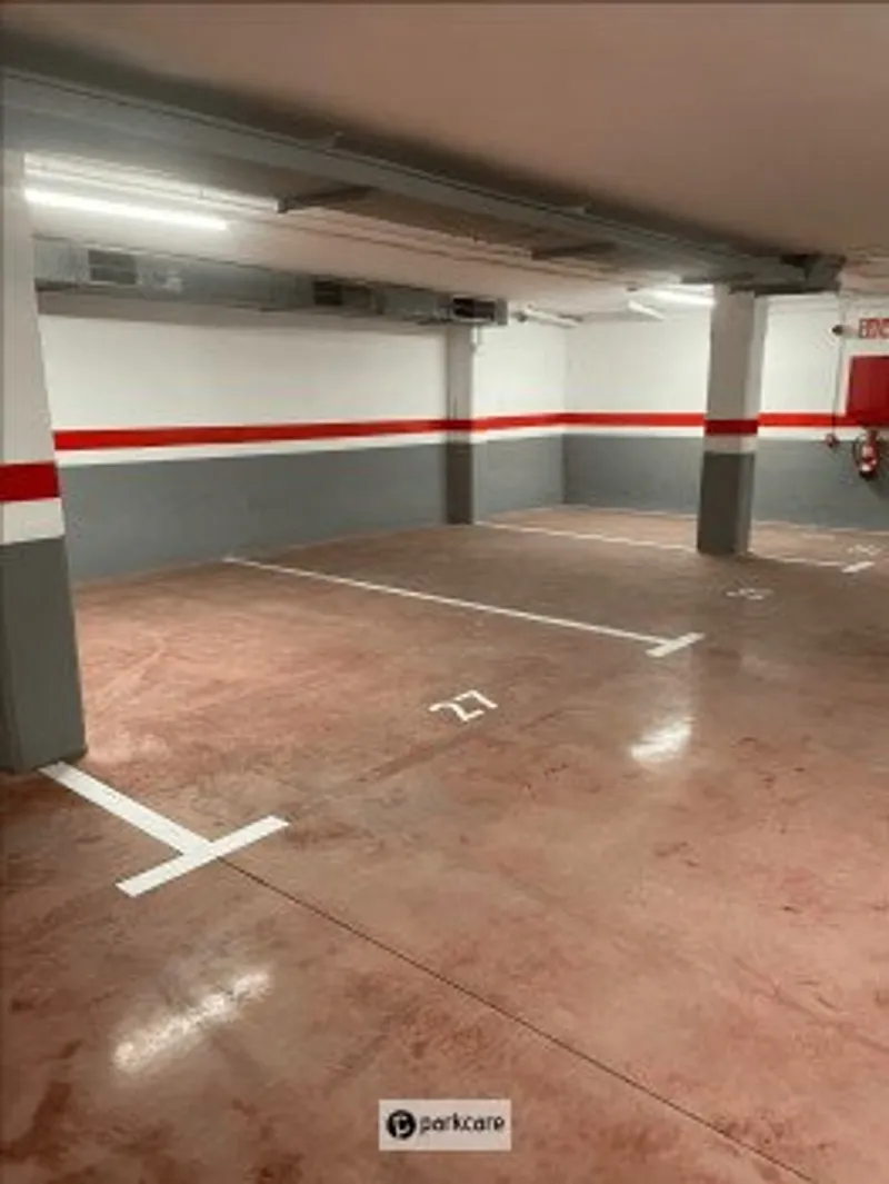 Parking Geminis Valet - Indoor imagen 3