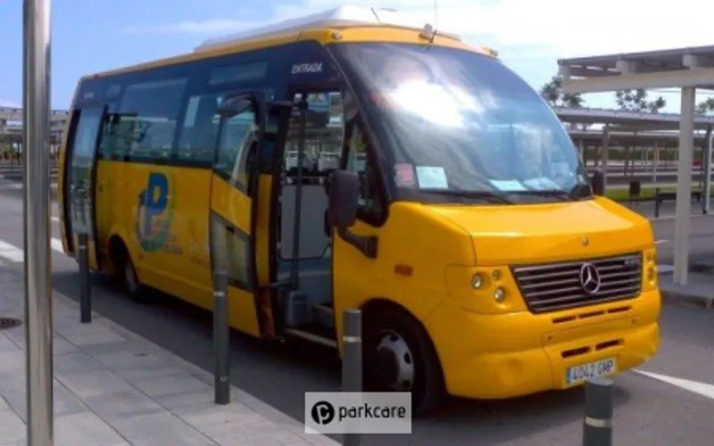 Minibus traslados Parking AENA Aeropuerto Barcelona