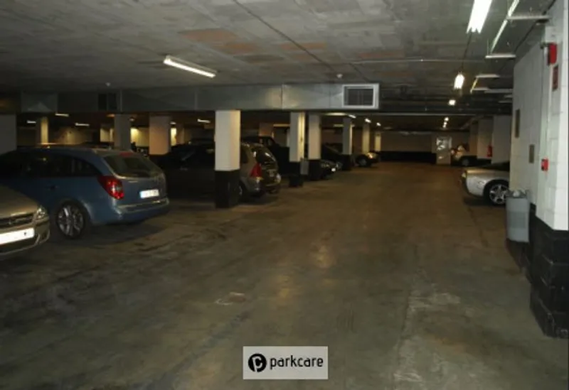 Plazas de parking subterráneas Tryp Barcelona Aeropuerto