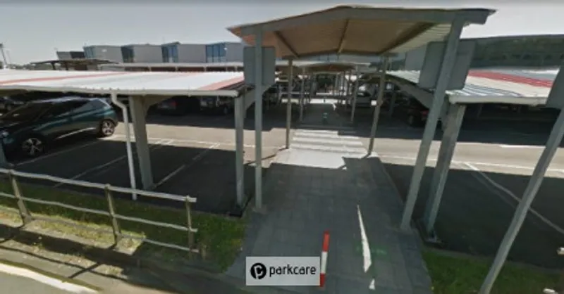 Parking Aeropuerto San Sebastian P1 imagen 2