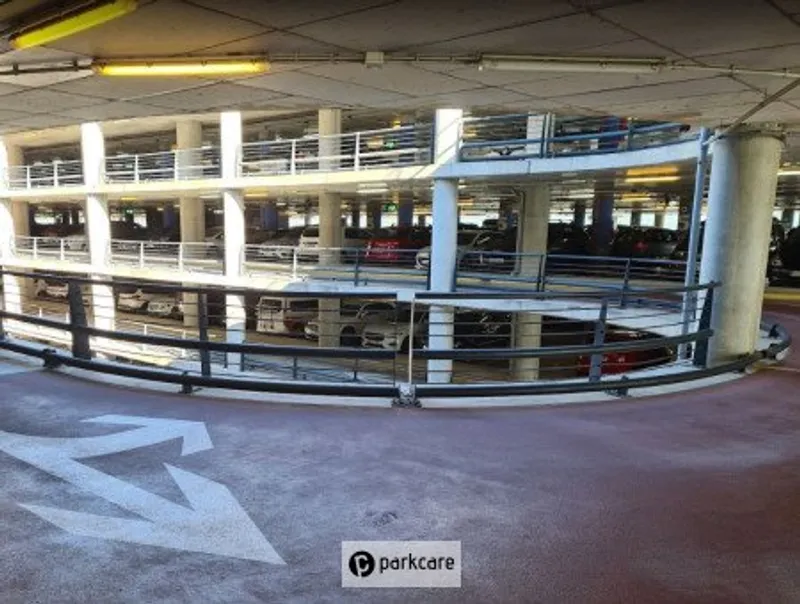 Parking Aeropuerto Barcelona T1 imagen 4