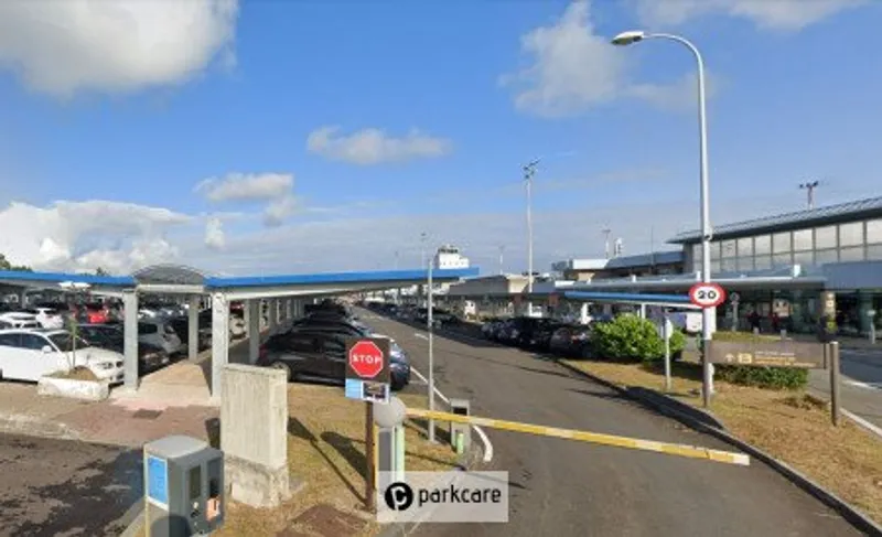 Parking Aeropuerto Asturias P1 imagen 1