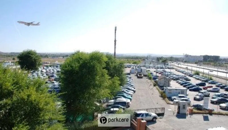 Parking AP Madrid Aeropuerto Hotel imagen 1
